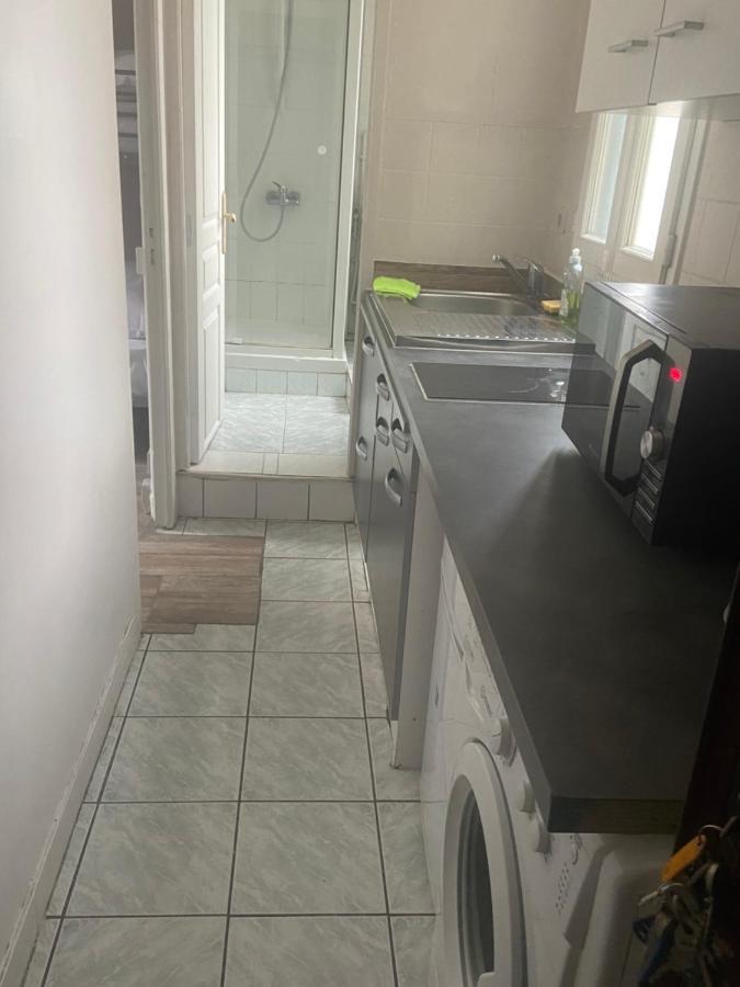 Rent Appart - Colombes Colombes  Bagian luar foto